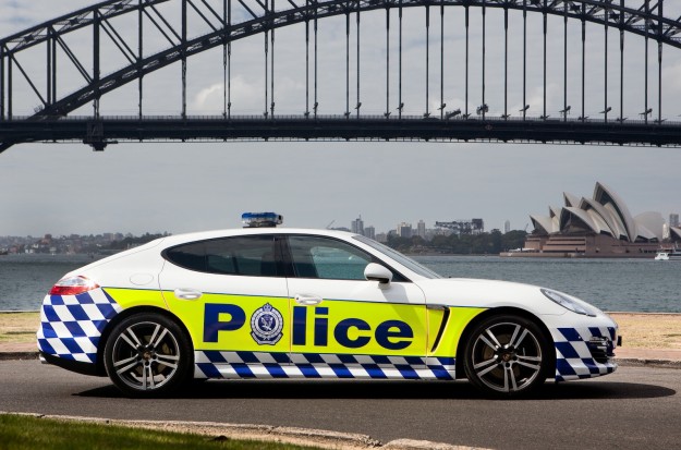 para - Vehículos de Emergencia de todo el mundo Noticias, opiniones, fotos, videos - Página 2 Porsche-Panamera-NSW-Police-1-625x413