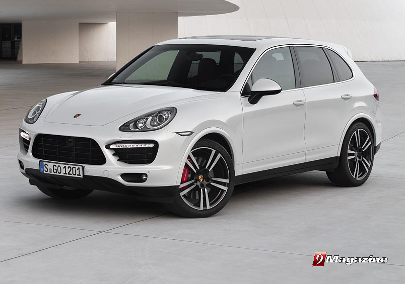Porsche Introduces New Cayenne Turbo S with 550 hp