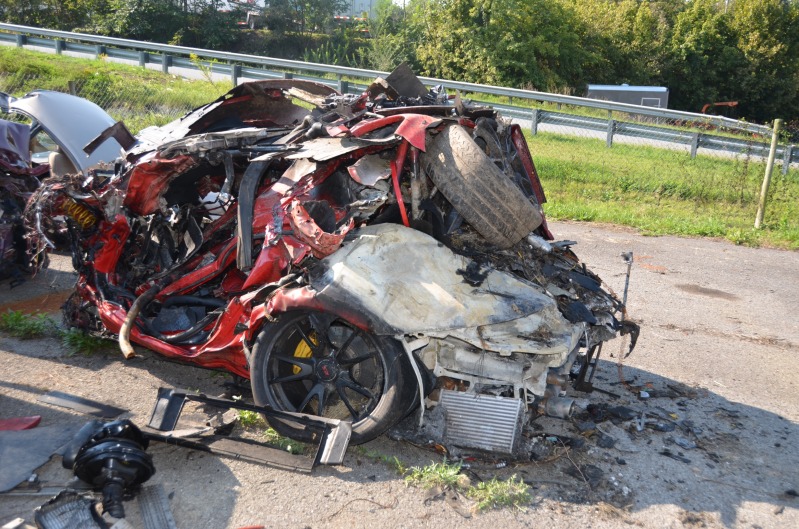 Unbelievable Carnage: 911 GT2 RS Wreckage Photos